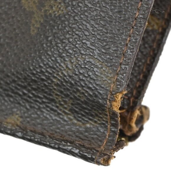 LOUIS VUITTON Poche Toilette 26 Clutch Pouch Bag Monogram Leather M47542 08EF415 - Picture 8 of 15